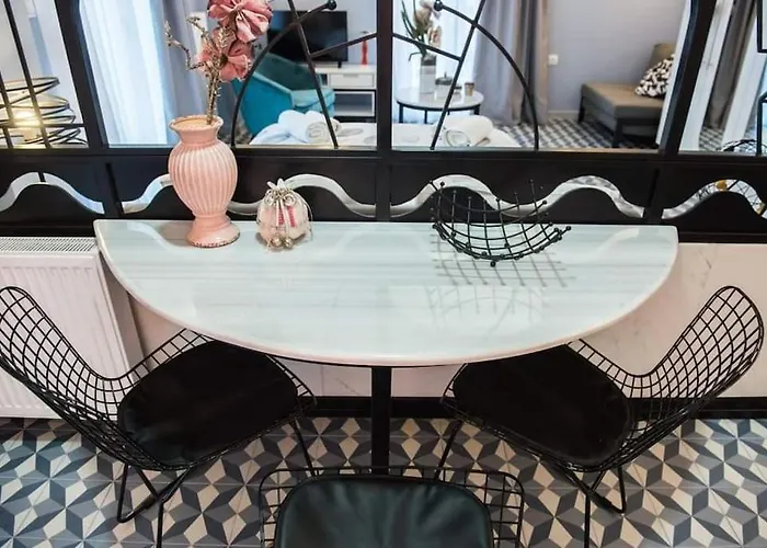 Apartamento Petit 2 *