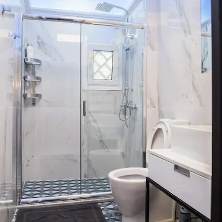 Apartament Petit 2 *